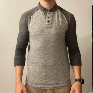 3/4 sleeve Abercrombie and Fitch T-shirt